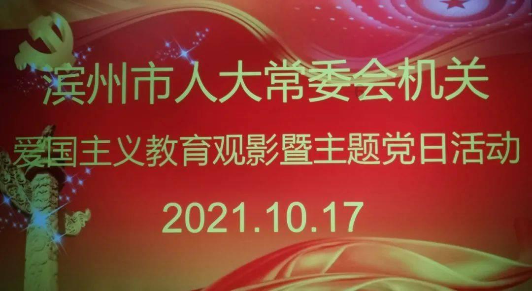 时尚女装设计师